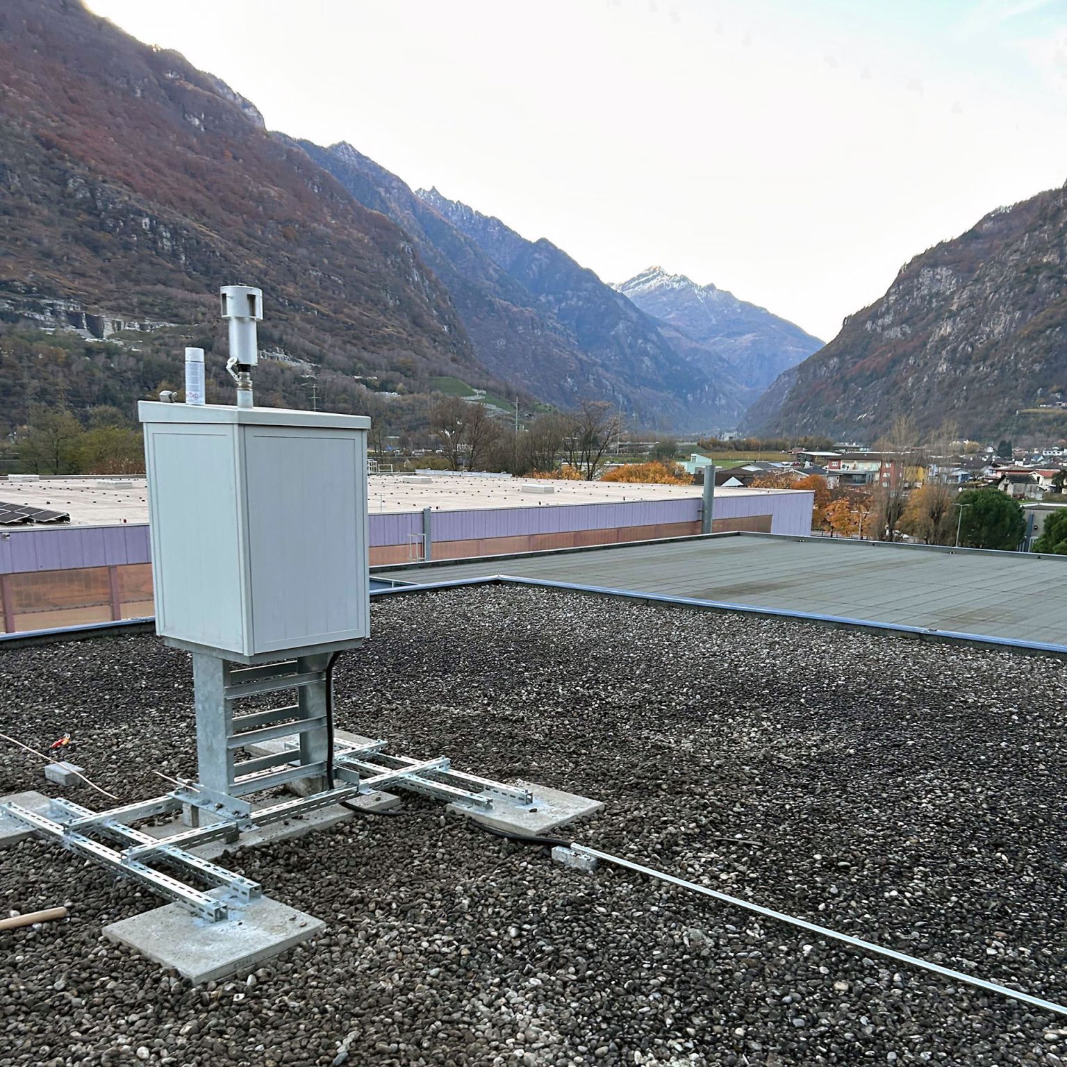 New bioaerosol measurements site in Ticino, Switzerland: Valley view